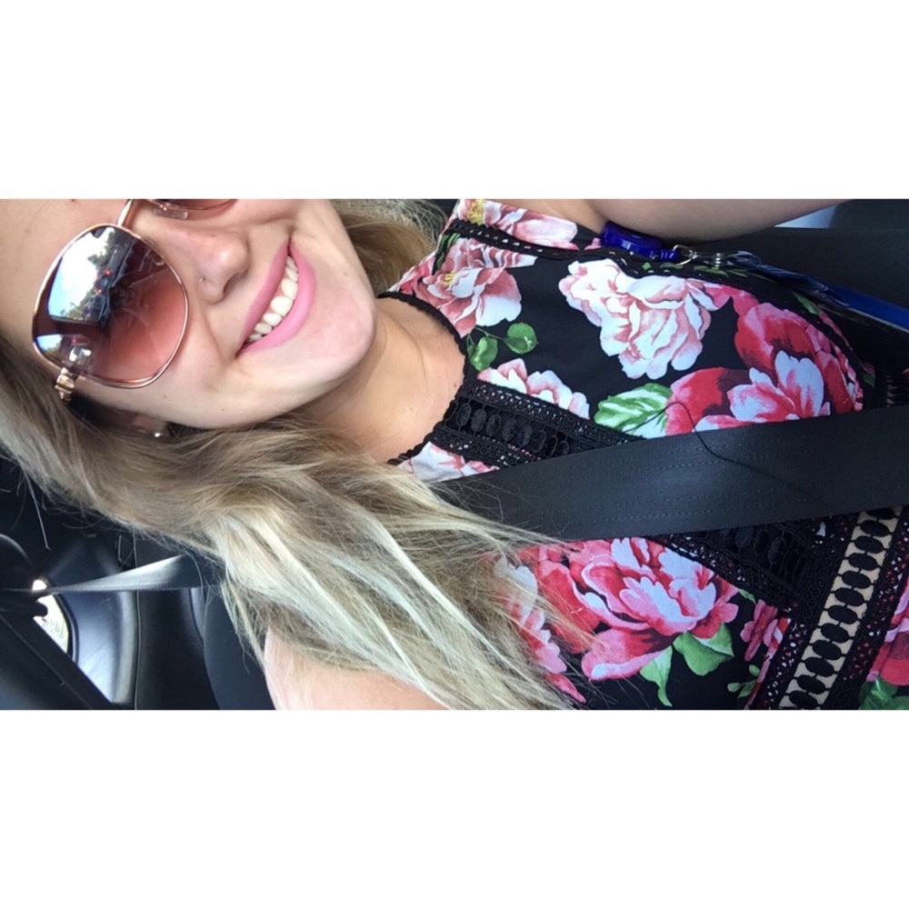 Meet your Posher, Brooke